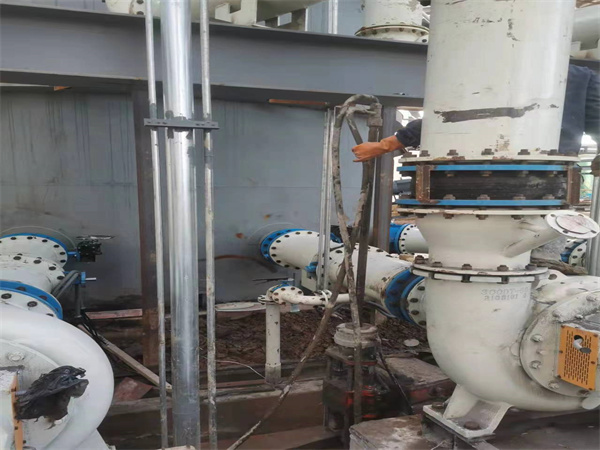 临高设备基础沉降下沉注浆加固增加荷载